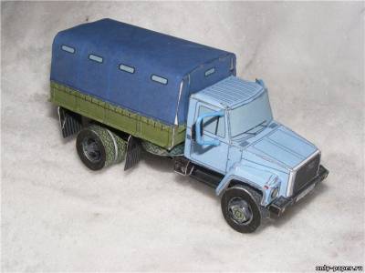Модель грузовика ГАЗ-33073 из бумаги/картона
