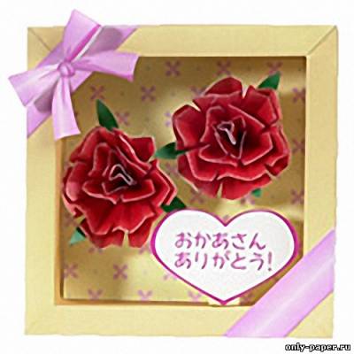 Сборная бумажная модель Подарочная коробка с бутонами красных гвоздик