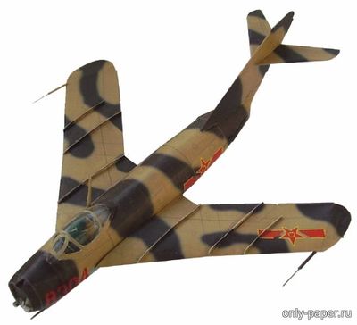 Модель самолета МиГ-17 из бумаги/картона