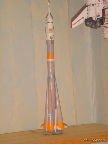 Модель ракета-носителя «Союз-У» из бумаги/картона