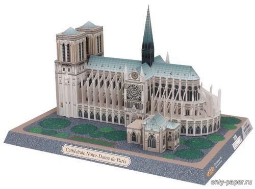 Модель собора Парижской Богоматери из бумаги/картона