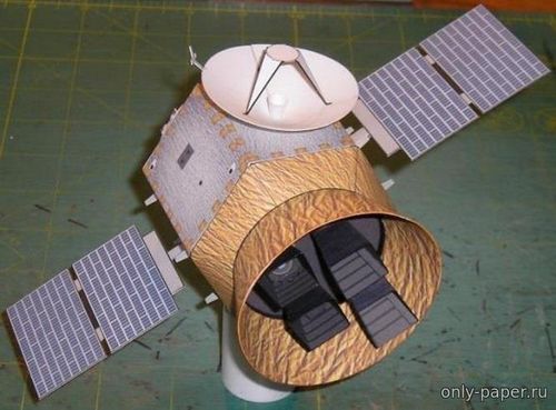 Модель спутника-телескопа TESS из бумаги/картона