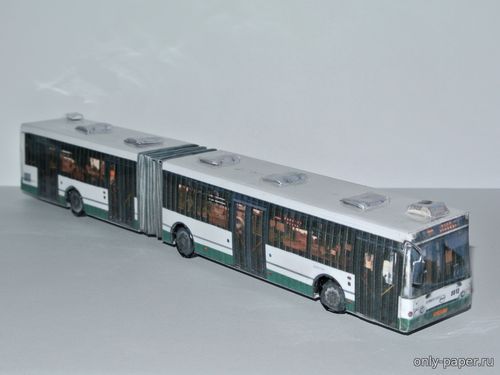 Модель автобуса ЛиАЗ-6213.20 из бумаги/картона