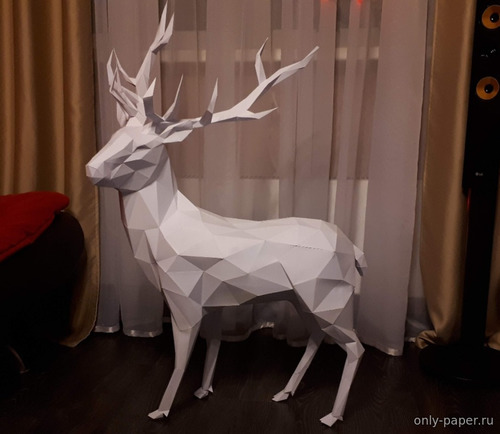 Сборная бумажная модель / scale paper model, papercraft Олень / Deer 