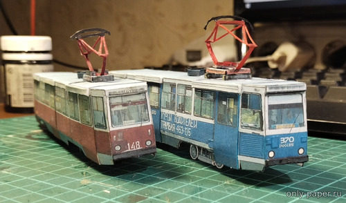 Сборная бумажная модель / scale paper model, papercraft Трамвай 71-605 (КТМ-5) - 13 вариантов (Mungojerrie + перекрасы) 