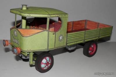Модель грузовика Skoda Sentinel из бумаги/картона