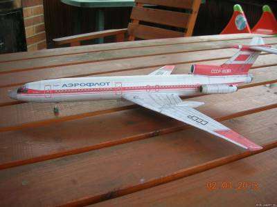 Сборная бумажная модель / scale paper model, papercraft Ту-154Б-2 Полярная авиация [Векторный перекрас БМ 065] 