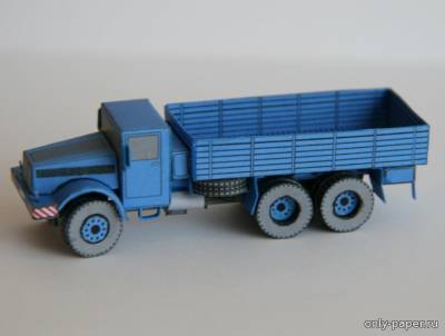 Модель грузовика Tatra 111 6x6 из бумаги/картона