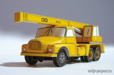 Модель автокрана Tatra 148 AD 20 из бумаги/картона