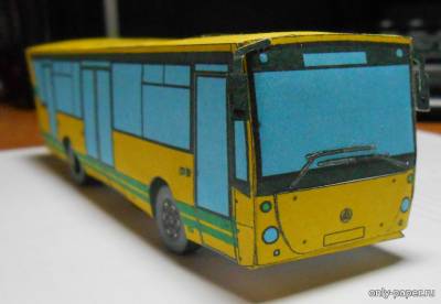 Модель автобуса БАЗ А148 «Подсолнух» из бумаги/картона