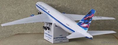 Модель самолета Boeing 777-200ER «Аэрофлот» из бумаги/картона