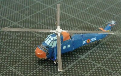 Модель вертолета Sikorsky H-34 Choctaw из бумаги/картона