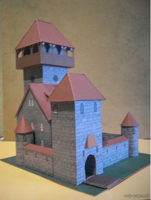Модель замка Бёхаймштайн из бумаги/картона