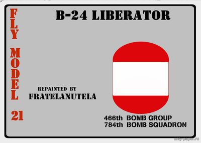 Модель самолета Consolidated B-24D Liberator из бумаги/картона
