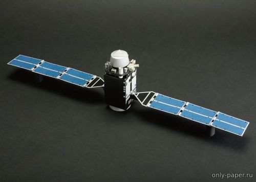 Модель квазизенитного спутника «Мичибики 1» из бумаги/картона