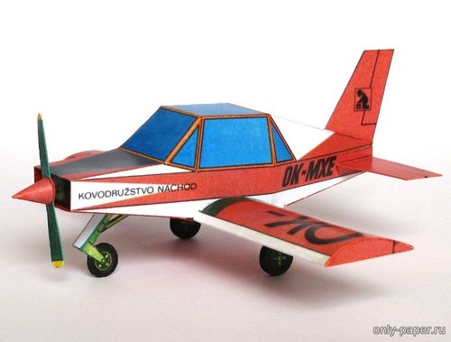 Модель самолета OK-MXE из бумаги/картона