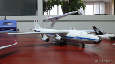 Сборная бумажная модель / scale paper model, papercraft Ан-124 Руслан (Bruno VanHecke - LitNik) 