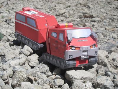 Модель пожарного вездехода «Красная саламандра» из бумаги/картона