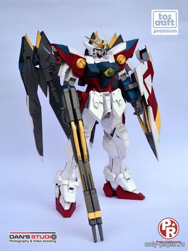 Модель робота Wing Zero Gundam из бумаги/картона