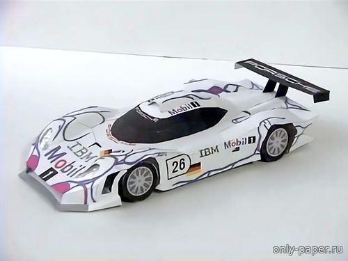 Модель автомобиля Porsche 911 GT1 из бумаги/картона