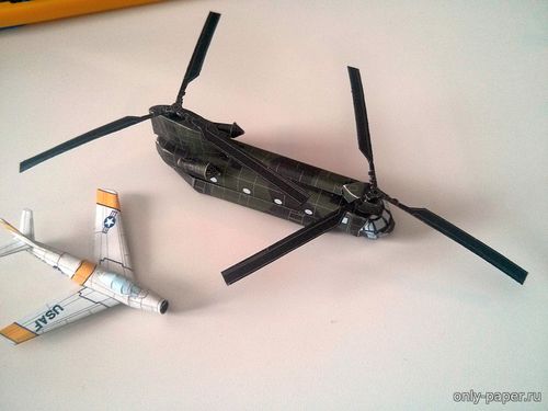 Сборная бумажная модель / scale paper model, papercraft Boeing CH-47 Chinook (Bruno VanHecke) 