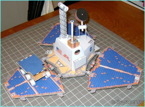 Модель марсианской станции Карла Сагана из бумаги/картона