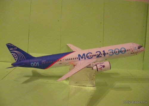 Модель самолета МС-21 из бумаги/картона
