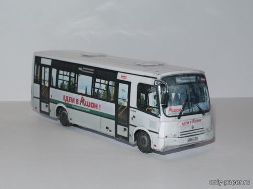 Модель автобуса ПАЗ-320412-05 из бумаги/картона