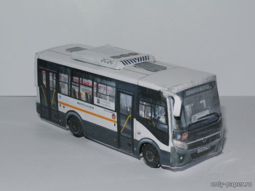Модель автобуса ПАЗ-320445-04 Vector Next из бумаги/картона