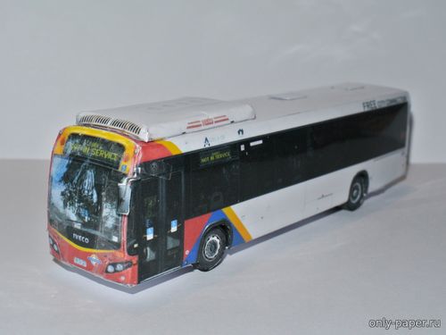 Сборная бумажная модель / scale paper model, papercraft Автобус Custom Coaches CB80 (Iveco Metro C260) №1373, г. Аделаида, Австралия (Mungojerrie) 