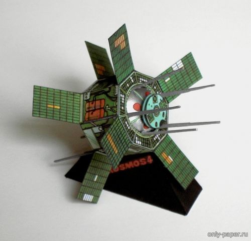Модель спутника «Интеркосмос-4» из бумаги/картона