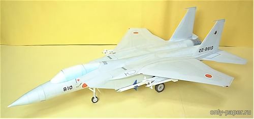 Модель самолета Mitsubishi F-15J из бумаги/картона