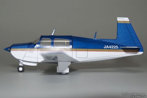 Модель самолета Moony MSE M20J из бумаги/картона