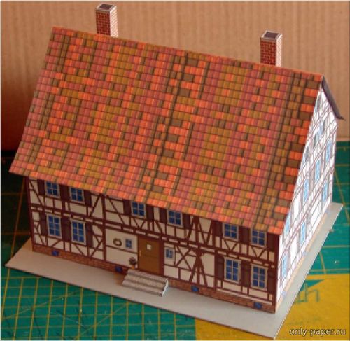 Модель Фахверкового дома из бумаги/картона