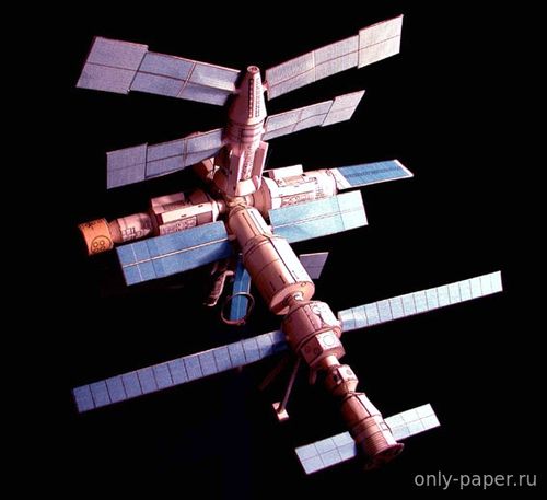 Модель орбитальной станции «Мир» из бумаги/картона