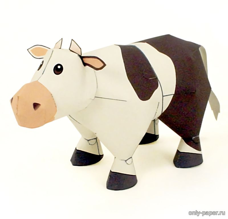 Корова из картонной втулки и цветной бумаги