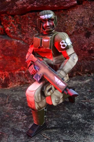 Сборная бумажная модель / scale paper model, papercraft Кадийский солдат / Cadian trooper (Warhammer 40K) 