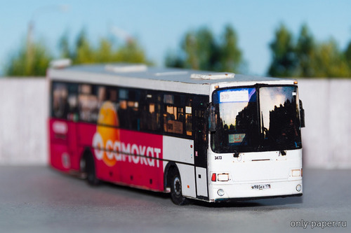 Модель автобуса ЛиАЗ-5256.58 из бумаги/картона