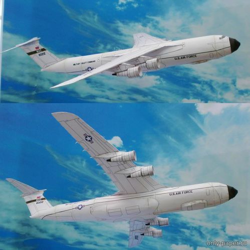 Модель самолета Lockheed C-5 Galaxy из бумаги/картона