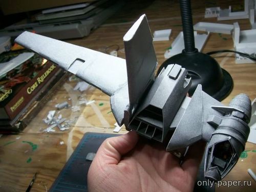 Модель космического корабля A/SF-01 B-Wing из бумаги/картона