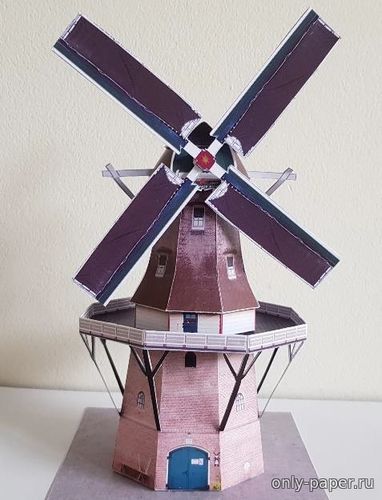 Модель ветряной мельницы Пуурвеенсе из бумаги/картона