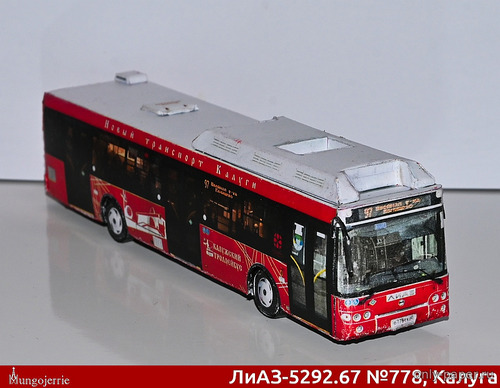 Модель автобуса ЛиАЗ-5292.67 «Новый транспорт Калуги» из бумаги/картон