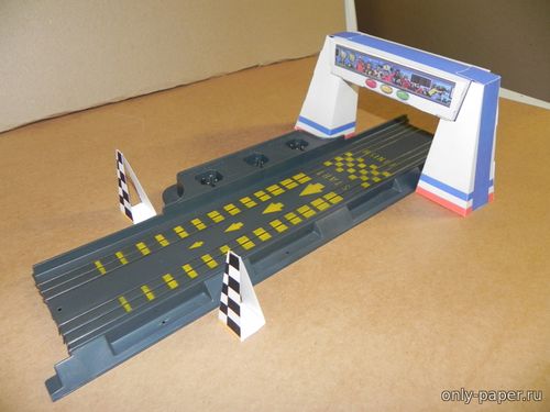 Сборная бумажная модель / scale paper model, papercraft AFX SpeedSteer 