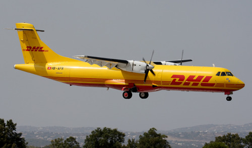 Сборная бумажная модель / scale paper model, papercraft ATR 72-200F DHL (Edwin Rodriguez - Mario Solorzano) 