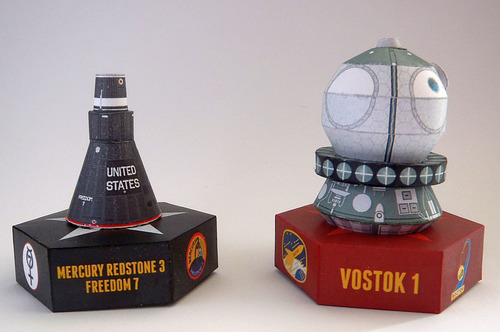 Сборная бумажная модель / scale paper model, papercraft Vostok 1 a Mercury Freedom 7 / "Восток-1" и Меркурий-Редстоун-3 "Фридом 7" (ABC 10/2024 - PR Models) 