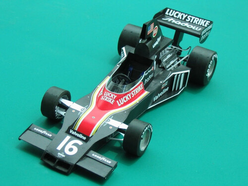 Сборная бумажная модель / scale paper model, papercraft Shadow DN5B 1976 GP South Africa Tom Pryce (Spinler)