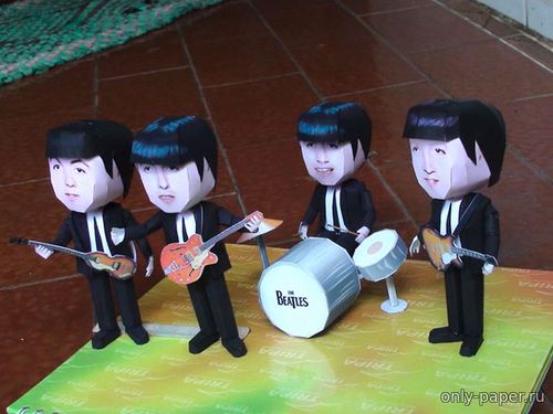 Сборная бумажная модель / scale paper model, papercraft Группа «Битлз» / The Beatles (Paper-Replika) 