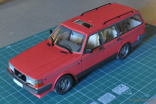 Сборная бумажная модель / scale paper model, papercraft Volvo 240 combi (Volvohobby) 