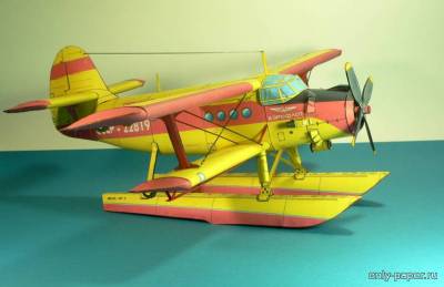 Модель противопожарного самолета Ан-2 из бумаги/картона