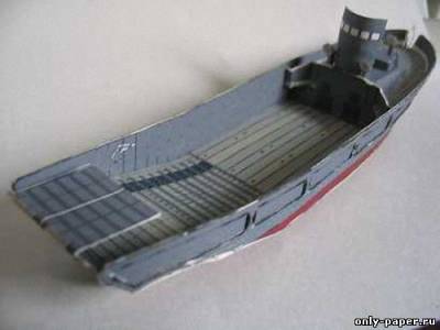 Модель десантного катера типа LCVP из бумаги/картона